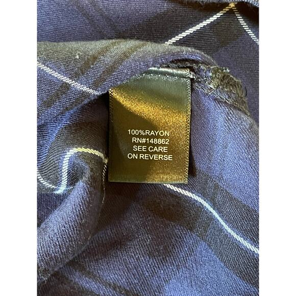 Womens Torrid Blue Black Plaid Long Sleeve Button Down Soft Shirt Pocket Size 0 - Picture 7 of 7